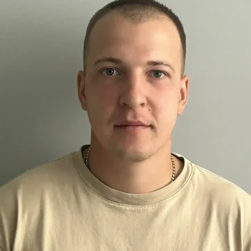 Региональный менеджер
Долгов Сергей 